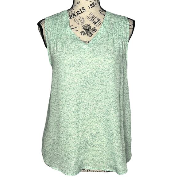 41Hawthorn SMALL PETITE V-Neck Pleat Detail Blouse - Stitch Fix Sleeveless Top - Picture 1 of 14
